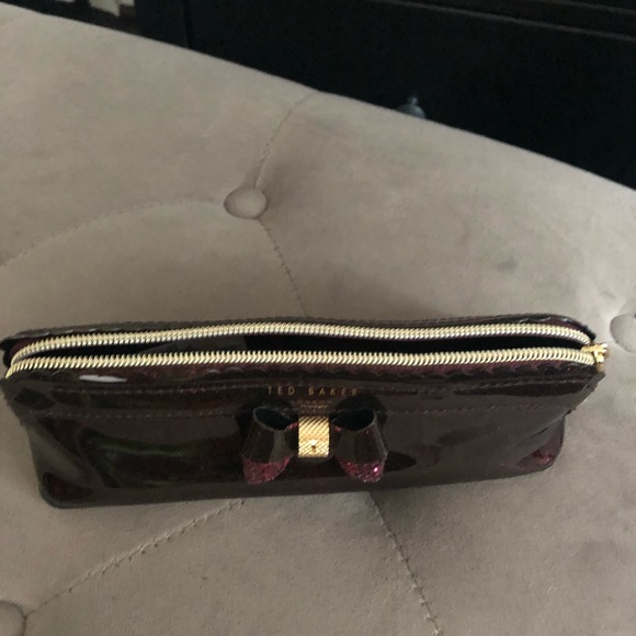 Ted Baker burgundy pencil case - Picture 3 of 3
